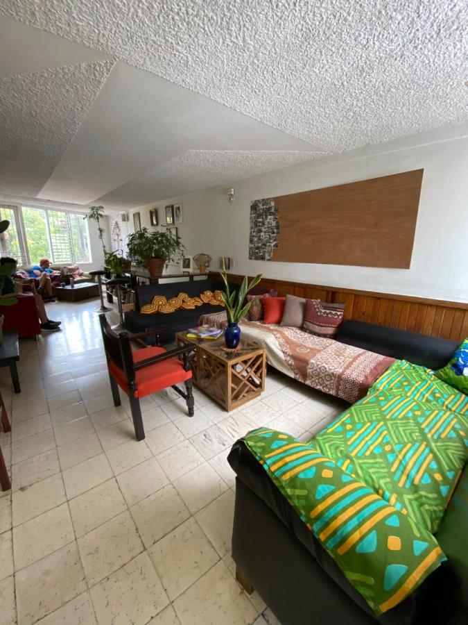 Hostal Casa Las Tias Medellin Bagian luar foto