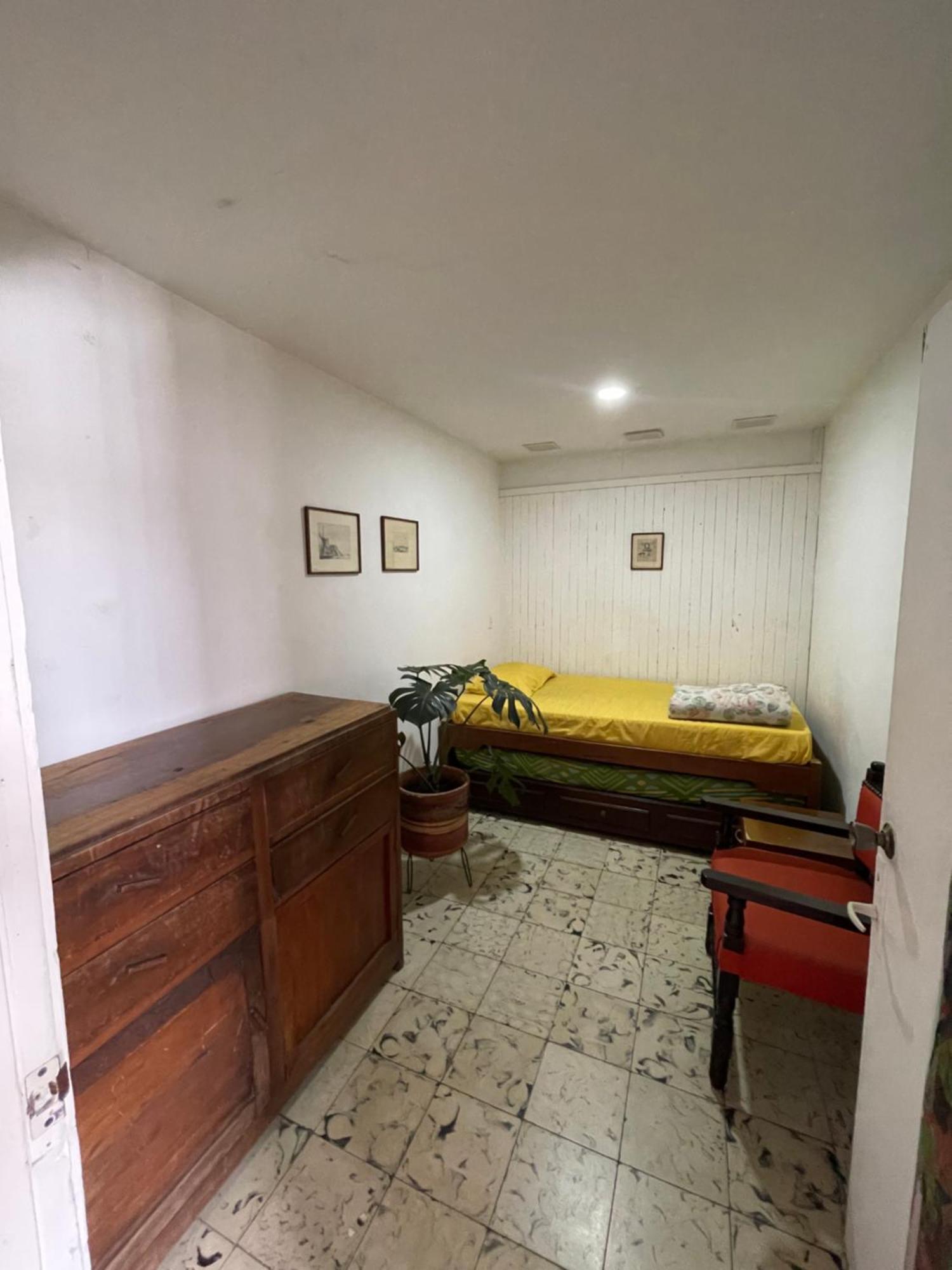 Hostal Casa Las Tias Medellin Bagian luar foto